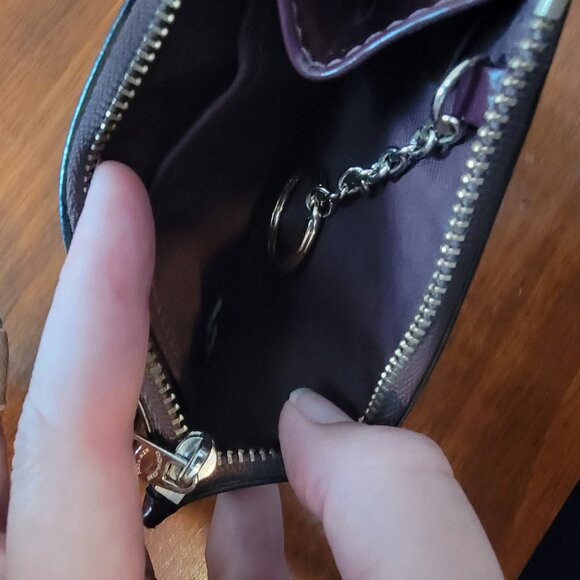 Coach Glossy Burgundy Red Patent Leather Coin Pouch Wristlet w keychain - Picture 14 of 15